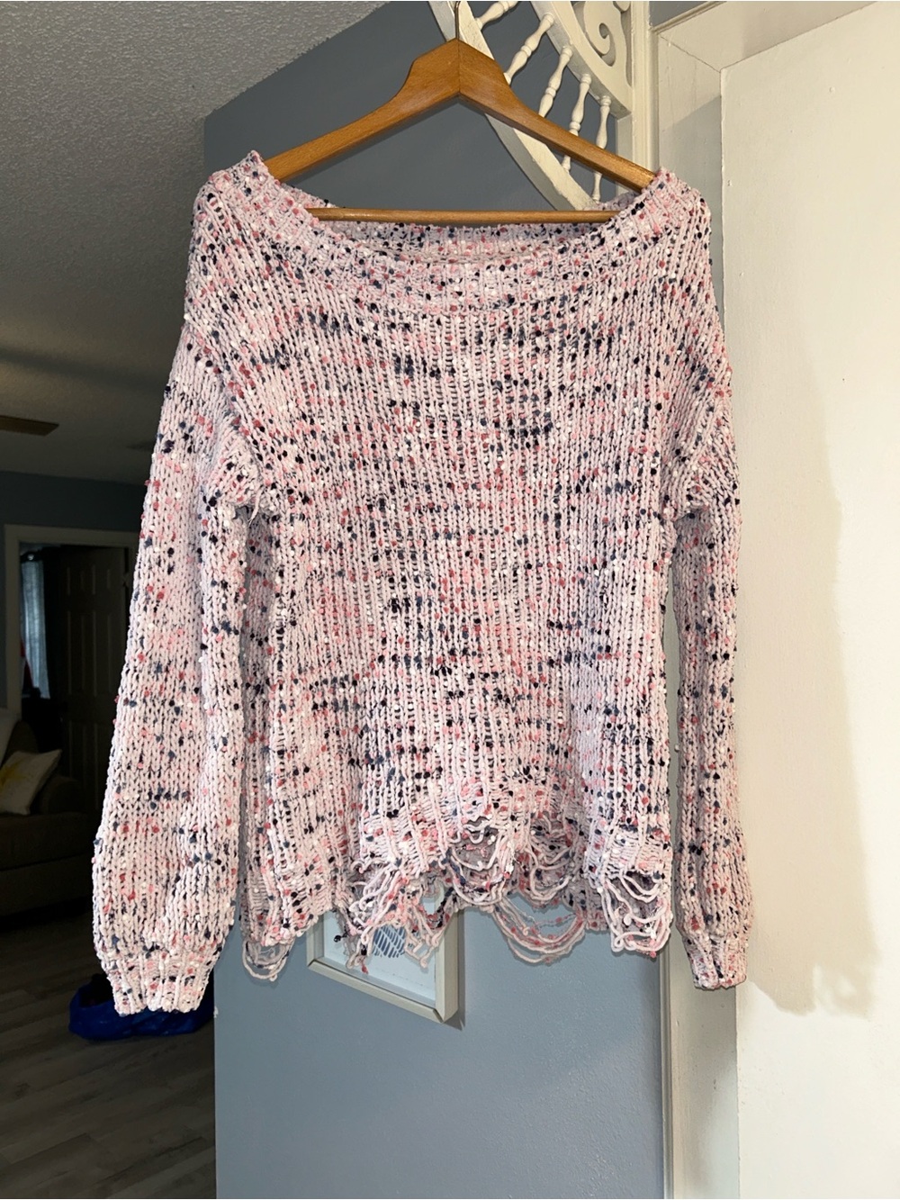Rue21 Pink Oversized Speckled Off-the-Shoulder Distressed Knit Sweater Size S